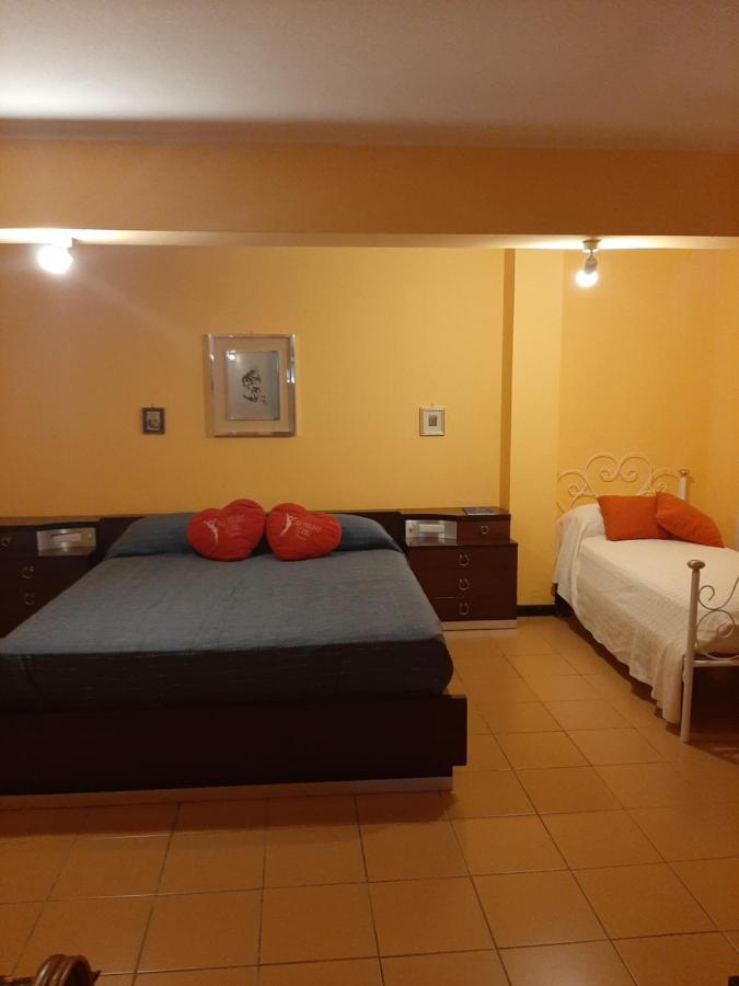Lomarchi Holiday Home Carini Ngoại thất bức ảnh