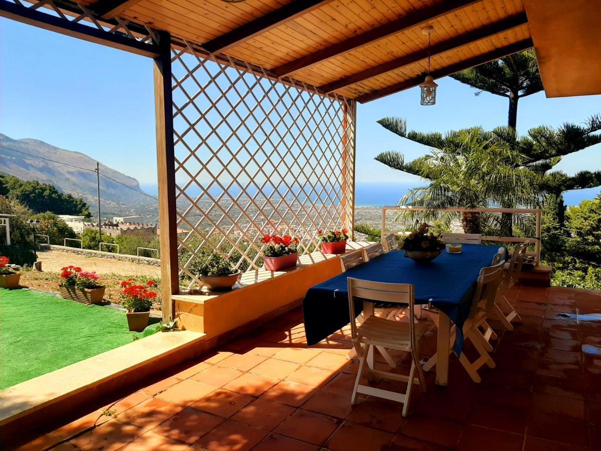 Lomarchi Holiday Home Carini Ngoại thất bức ảnh