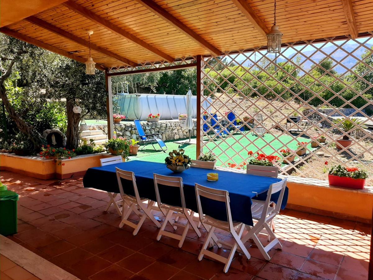 Lomarchi Holiday Home Carini Ngoại thất bức ảnh