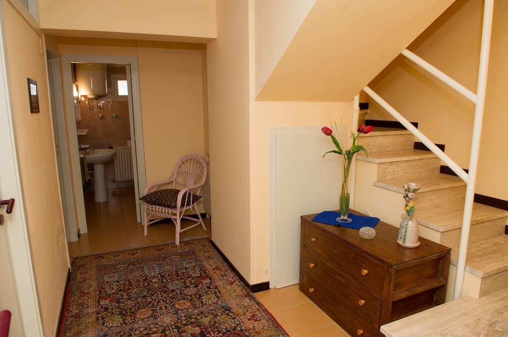 Lomarchi Holiday Home Carini Ngoại thất bức ảnh