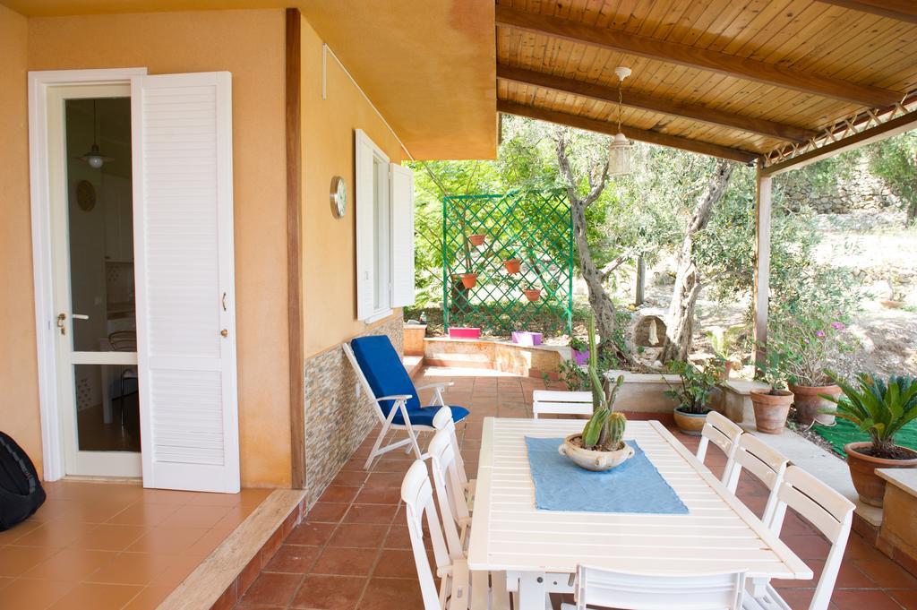Lomarchi Holiday Home Carini Ngoại thất bức ảnh
